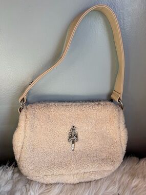 CHROME HEARTS Chicken Nugget Shearling Bag
